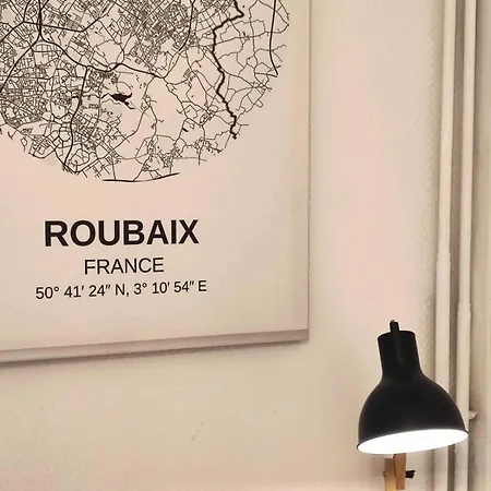 Roubaisienne 5 Ch Dont 1 Ch Et Sdb Au Rdc * Roubaix