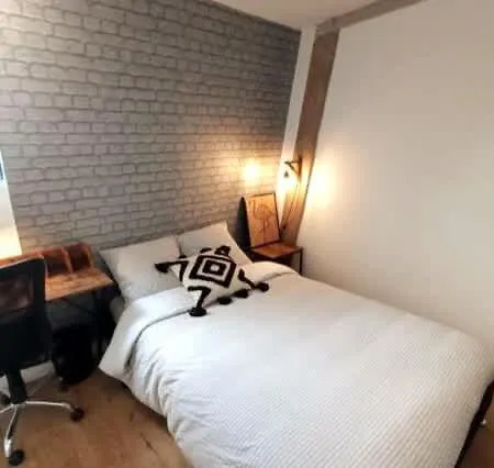 Roubaisienne 5 Ch Dont 1 Ch Et Sdb Au Rdc Ferienhaus *