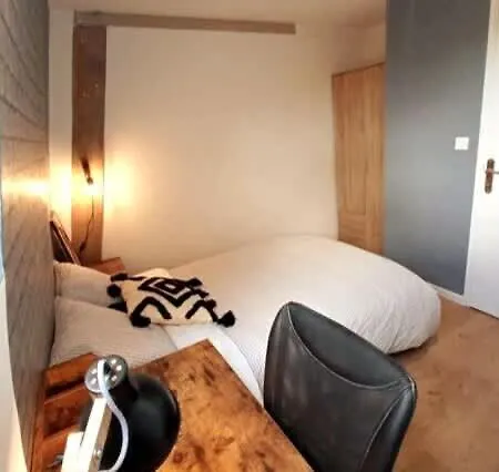 Roubaisienne 5 Ch Dont 1 Ch Et Sdb Au Rdc Ferienhaus Roubaix
